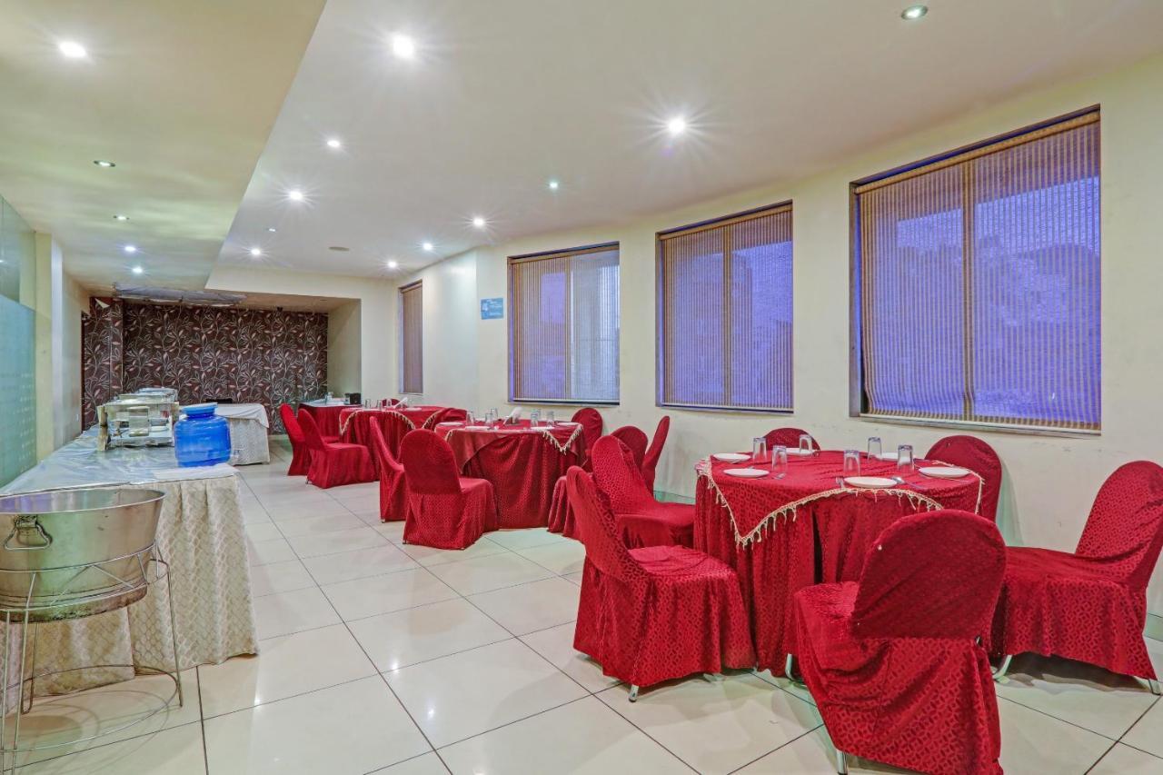 Townhouse Oak Hotel Shelter Lucknow Eksteriør billede