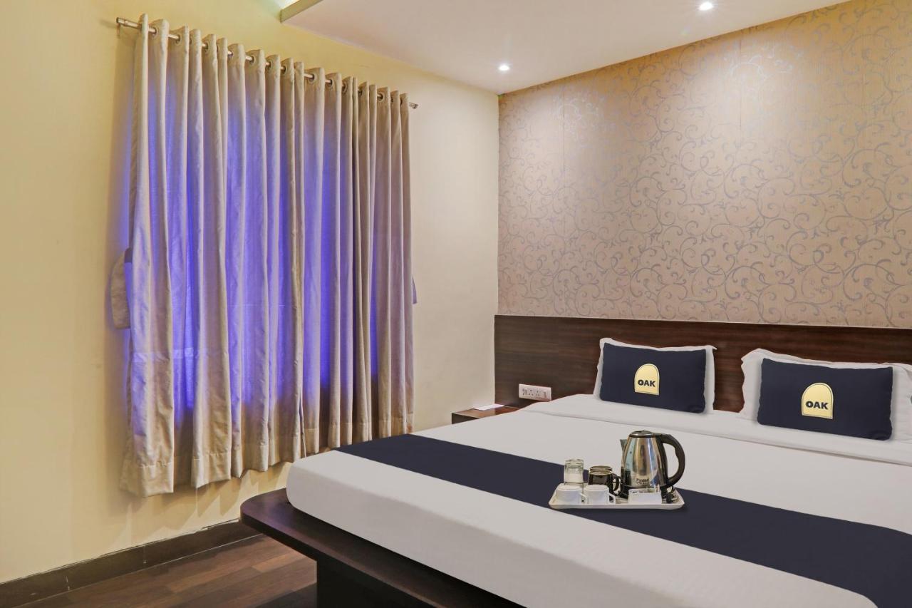 Townhouse Oak Hotel Shelter Lucknow Eksteriør billede